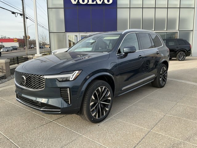 2026 Volvo XC90 T8 Recharge Plus Bright 7-Seat 4WD's photo