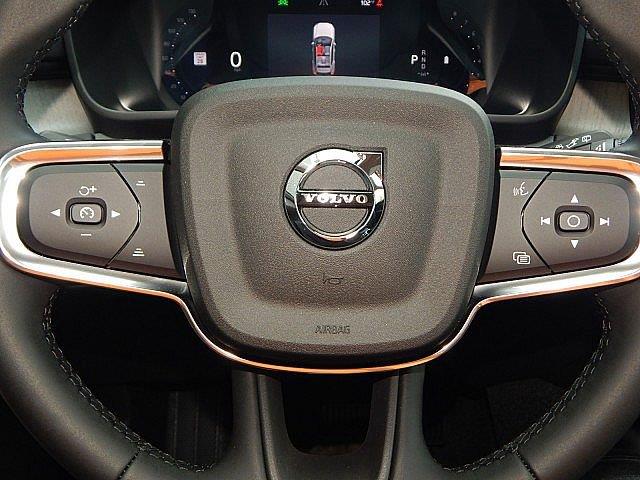 2026 Volvo XC40 Plus - Photo 22