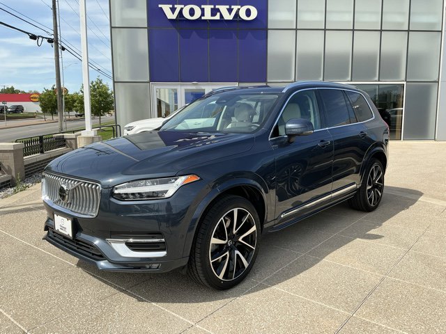 2023 Volvo XC90 B6 Plus 7-Seater 4WD's photo