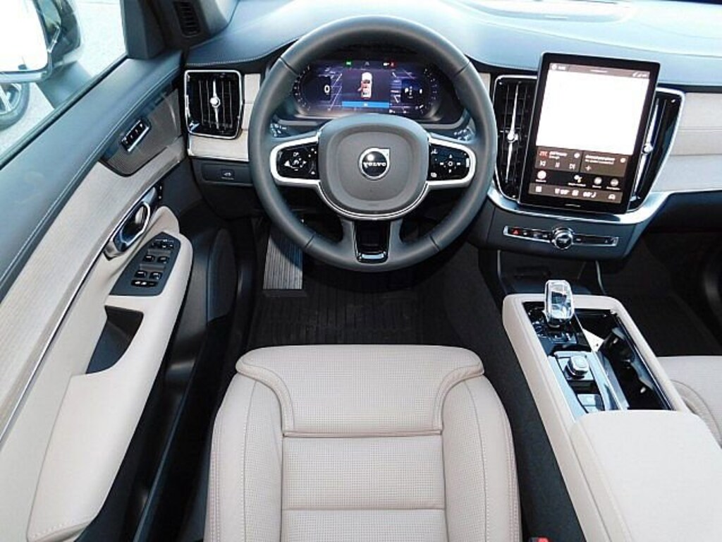 New 2026 Volvo XC90 B6 Ultra Dark Theme 7-Seater SUV