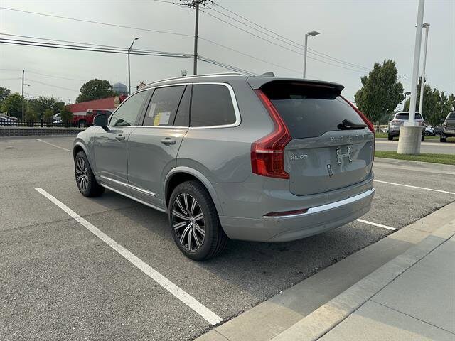 2025 Volvo XC90 AWD Plus photo 3