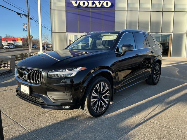 2021 Volvo XC90 Momentum