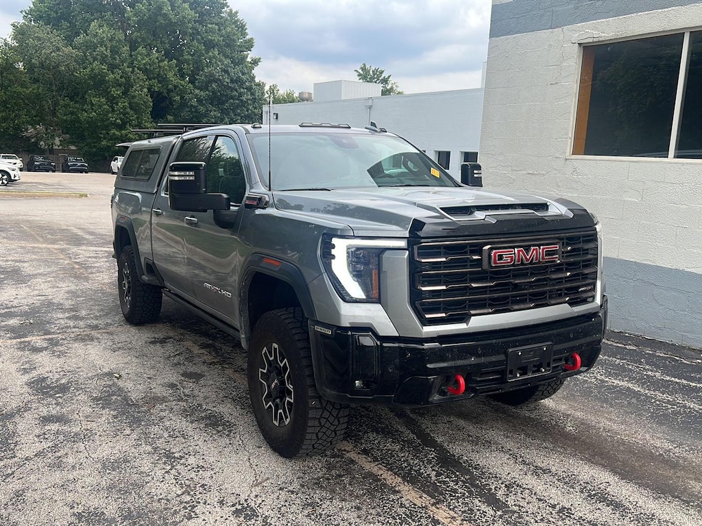 Used 2025 GMC Sierra 2500HD AT4X Truck