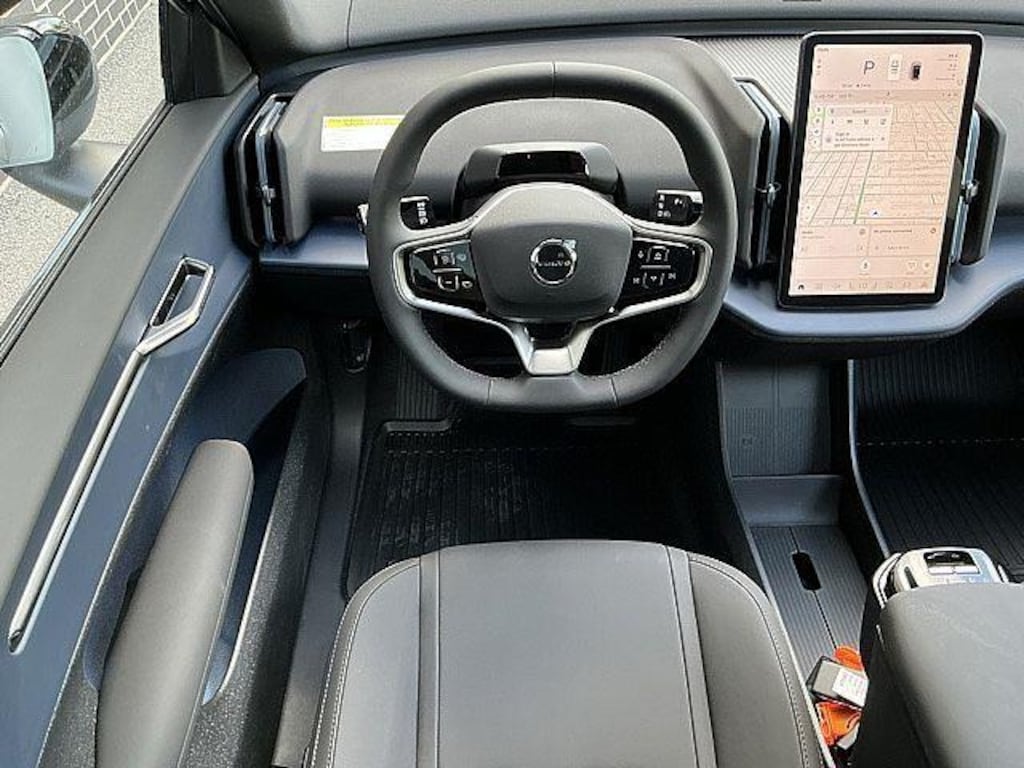 New 2026 Volvo EX30 Twin Motor Plus SUV
