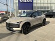  Volvo EX30 Cross Country