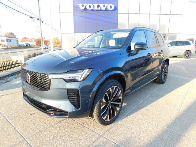 2026 Volvo XC90 Ultra's photo