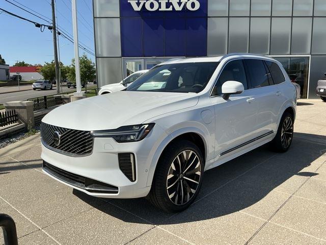 2026 Volvo XC90 T8 Recharge Plus Bright 7-Seat 4WD's photo