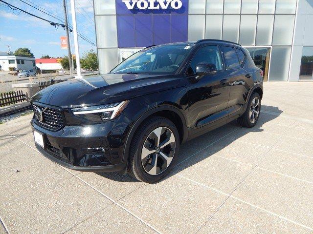 2026 Volvo XC40