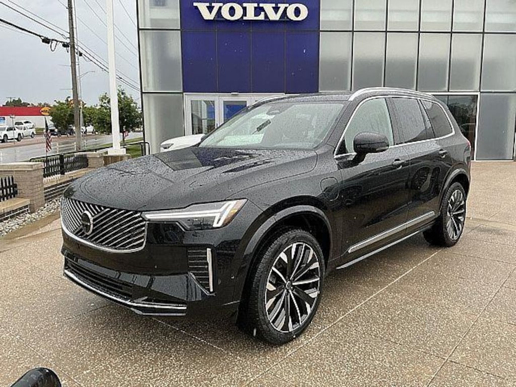 New 2026 Volvo XC90 plug-in hybrid T8 Ultra 6-Seater SUV