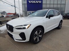 2025 Volvo XC60 plug-in hybrid T8 Core SUV