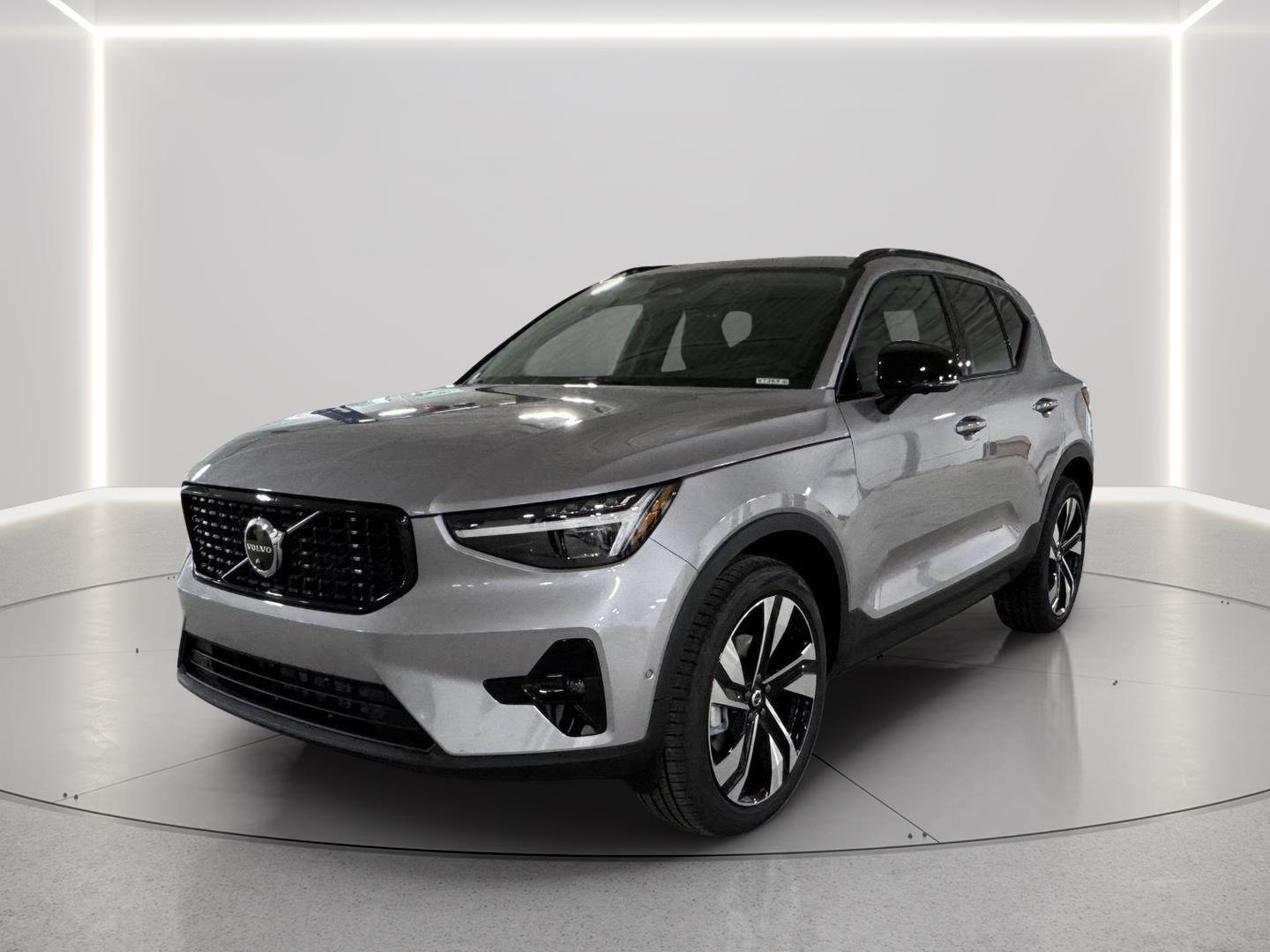 2026 Volvo XC40