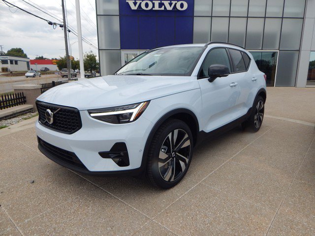 2026 Volvo XC40 Ultra's photo
