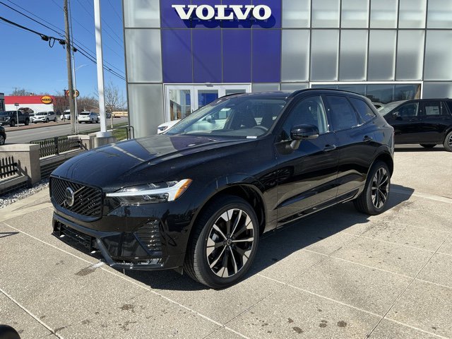 2026 Volvo XC60 B5 Plus Dark AWD's photo