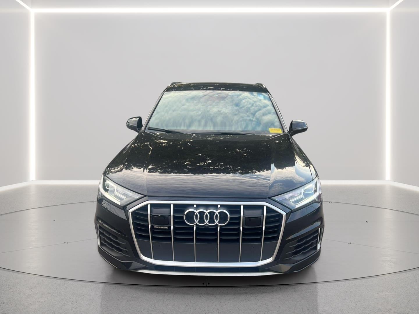 Used 2020 Audi Q7 Premium Plus with VIN WA1LJAF78LD012375 for sale in Kansas City