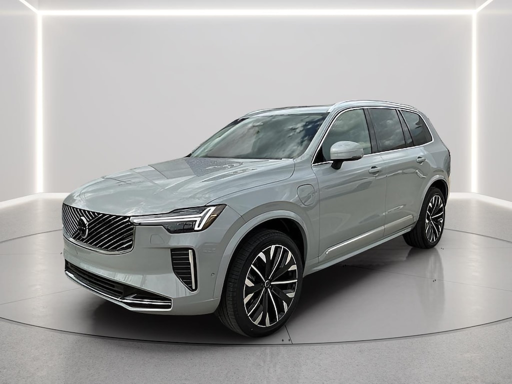 New 2026 Volvo XC90 plug-in hybrid T8 Plus 7-Seater SUV