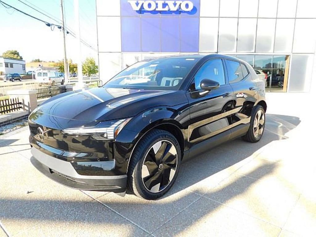 New 2025 Volvo EX30 Twin Motor Ultra SUV