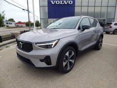 2026 Volvo XC40 B5 Plus AWD SUV