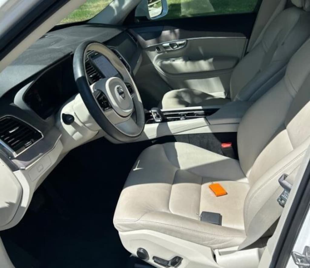 Used 2023 Volvo XC90 Plus SUV