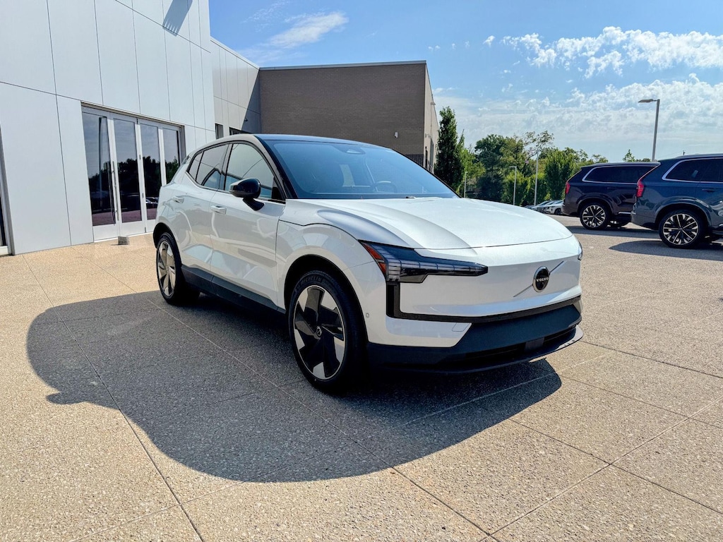 New 2026 Volvo EX30 Twin Motor Ultra SUV