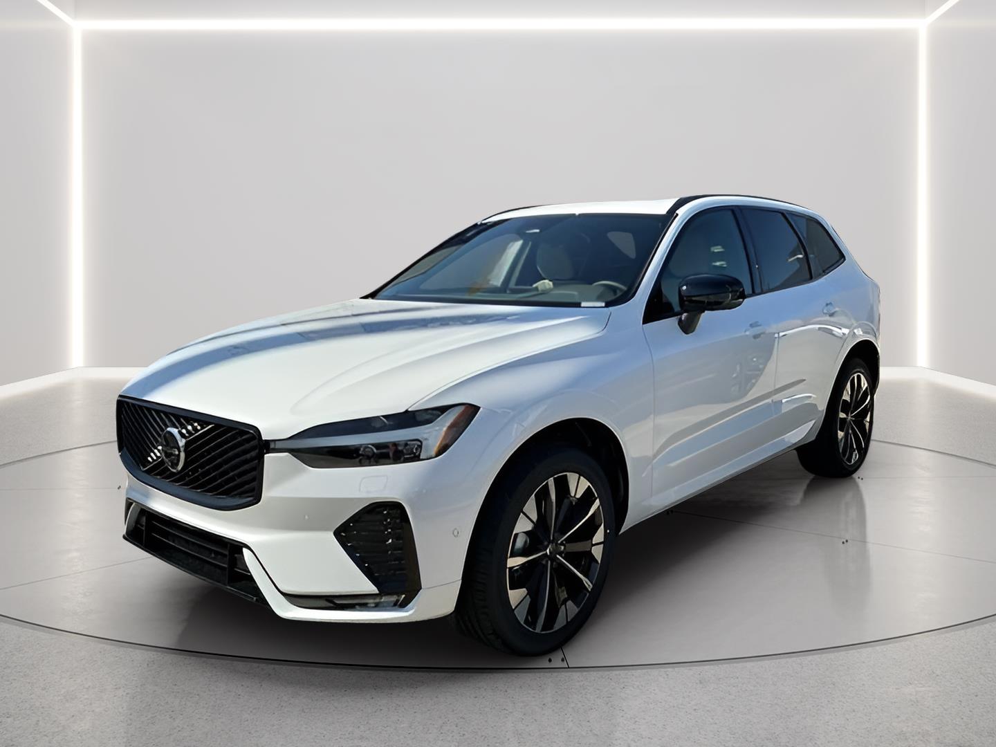 2026 Volvo XC60 Plus