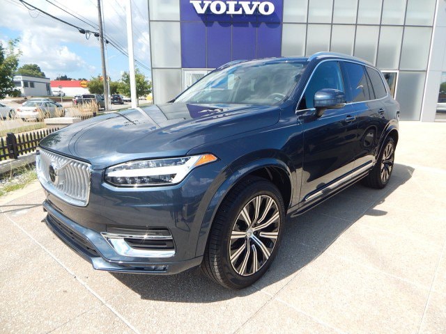2025 Volvo XC90 Core B5 AWD Core 7-Seater