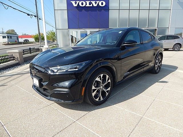 Used 2022 Ford Mustang Mach-E Premium AWD with VIN 3FMTK3SU3NMA14726 for sale in Kansas City