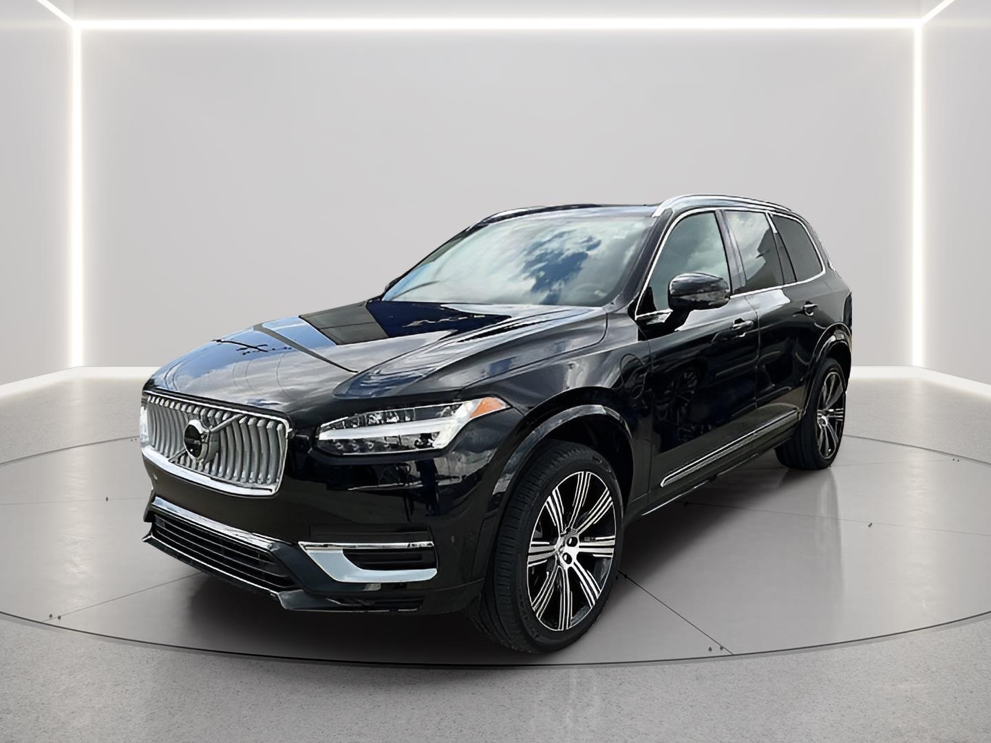 Used 2025 Volvo XC90 Ultra with VIN YV4H60PF9S1335327 for sale in Kansas City