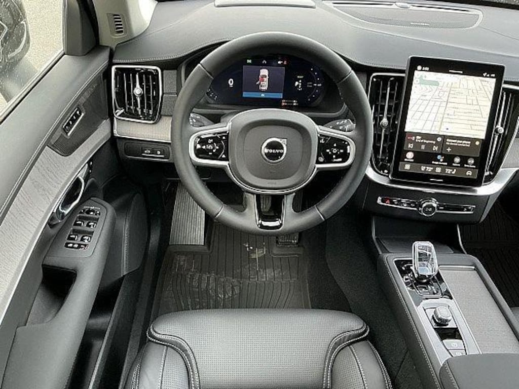 New 2026 Volvo XC90 plug-in hybrid T8 Ultra 7-Seater SUV