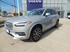 2024 Volvo XC90 Plus Bright Theme B6 AWD Plus Bright Theme 6P