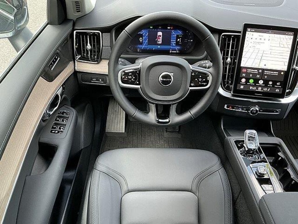 New 2026 Volvo XC90 plug-in hybrid T8 Plus 7-Seater SUV