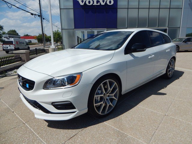 2016 Volvo V60 T6 Polestar Wagon
