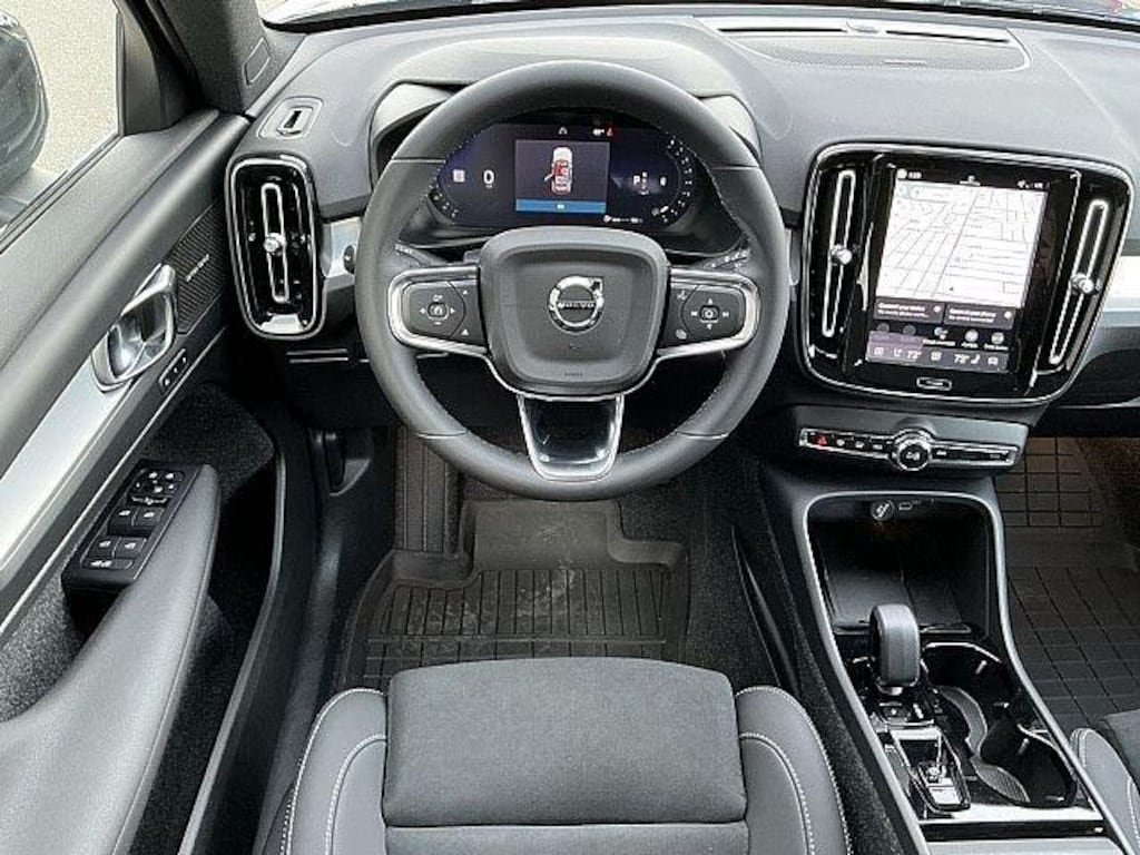 New 2026 Volvo XC40 B5 Ultra Black Edition SUV