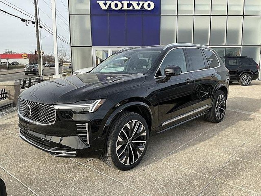 New 2026 Volvo XC90 plug-in hybrid T8 Ultra 7-Seater SUV