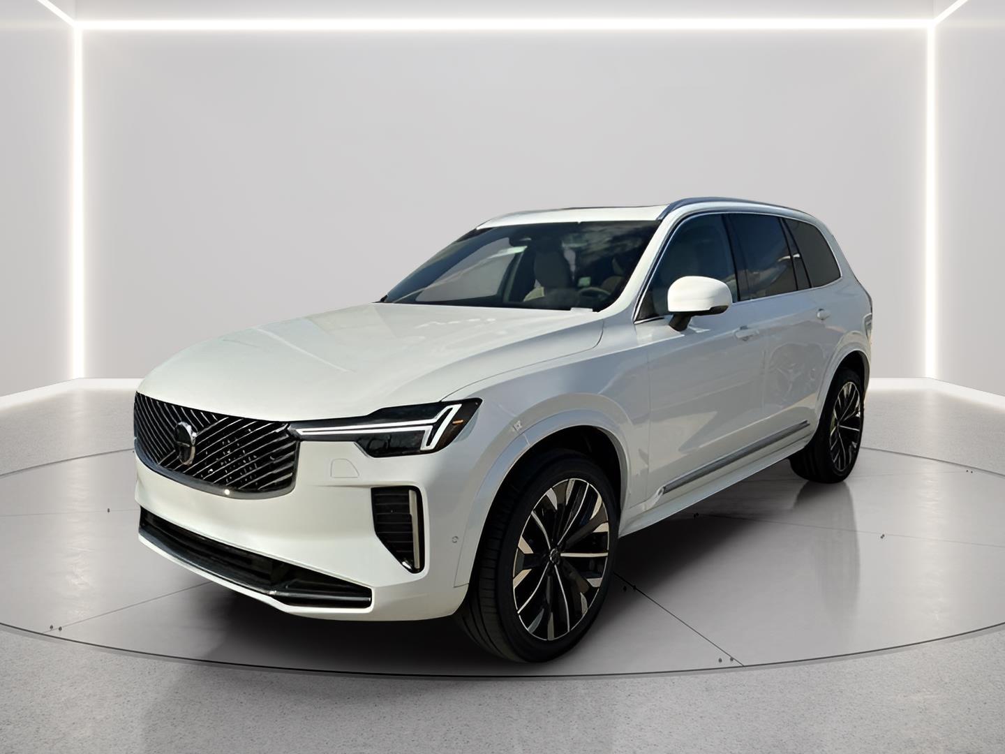 2026 Volvo XC90 Plus