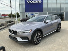 2026 Volvo V60 Cross Country B5 Ultra AWD Wagon