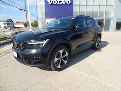 2026 Volvo XC40 B5 Plus AWD SUV