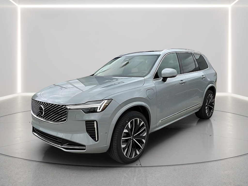 New 2026 Volvo XC90 plug-in hybrid T8 Plus 6-Seater SUV