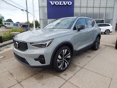 2026 Volvo XC40 B5 Ultra SUV