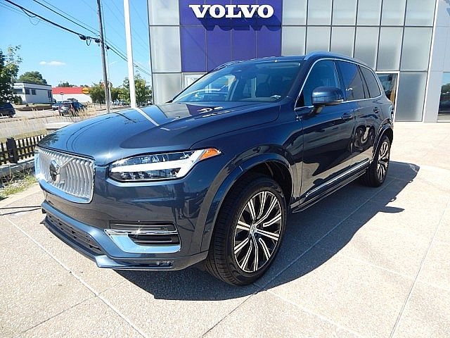 Certified 2025 Volvo XC90 Core with VIN YV4M12PJ6S1335086 for sale in Kansas City