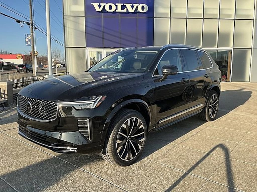 New 2026 Volvo XC90 plug-in hybrid T8 Ultra 7-Seater SUV