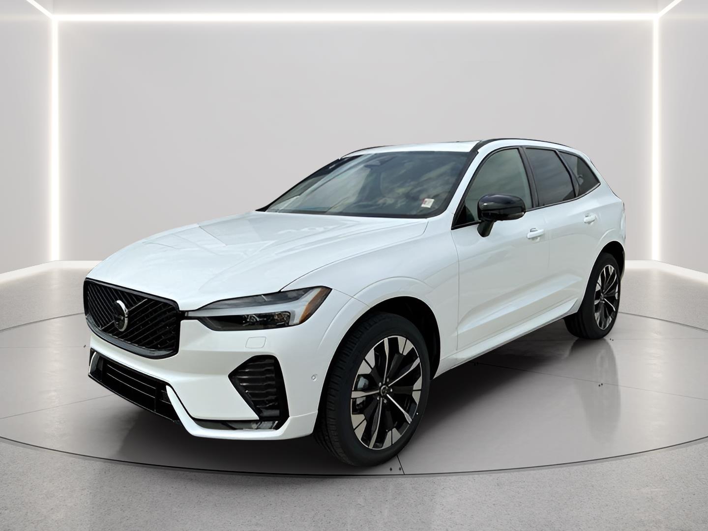 2026 Volvo XC60 Plus