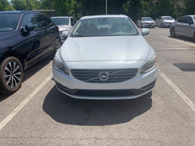 Used 2014 Volvo S60 T5 Premier with VIN YV1612FS9E2272922 for sale in Kansas City