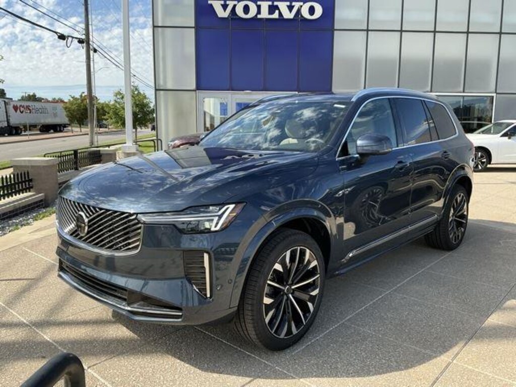 New 2026 Volvo XC90 B6 Plus 7-Seater SUV