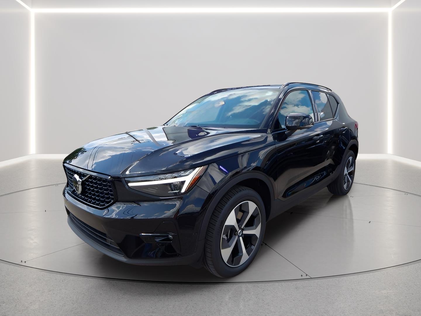 Used 2026 Volvo XC40 Plus with VIN YV4L12UC2T2659732 for sale in Kansas City