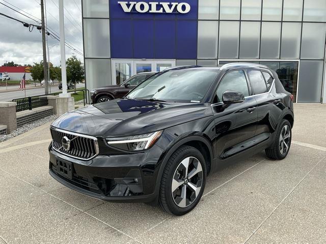 2023 Volvo XC40