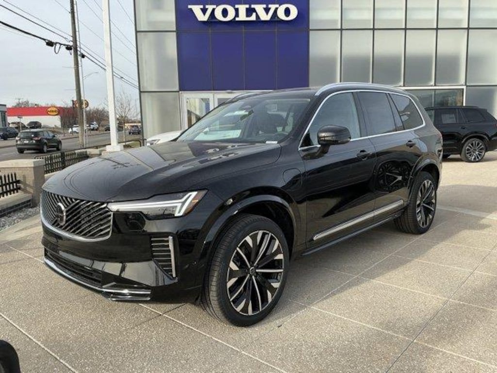 New 2026 Volvo XC90 plug-in hybrid T8 Ultra 7-Seater SUV