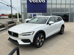 2026 Volvo V60 Cross Country B5 Plus AWD Wagon