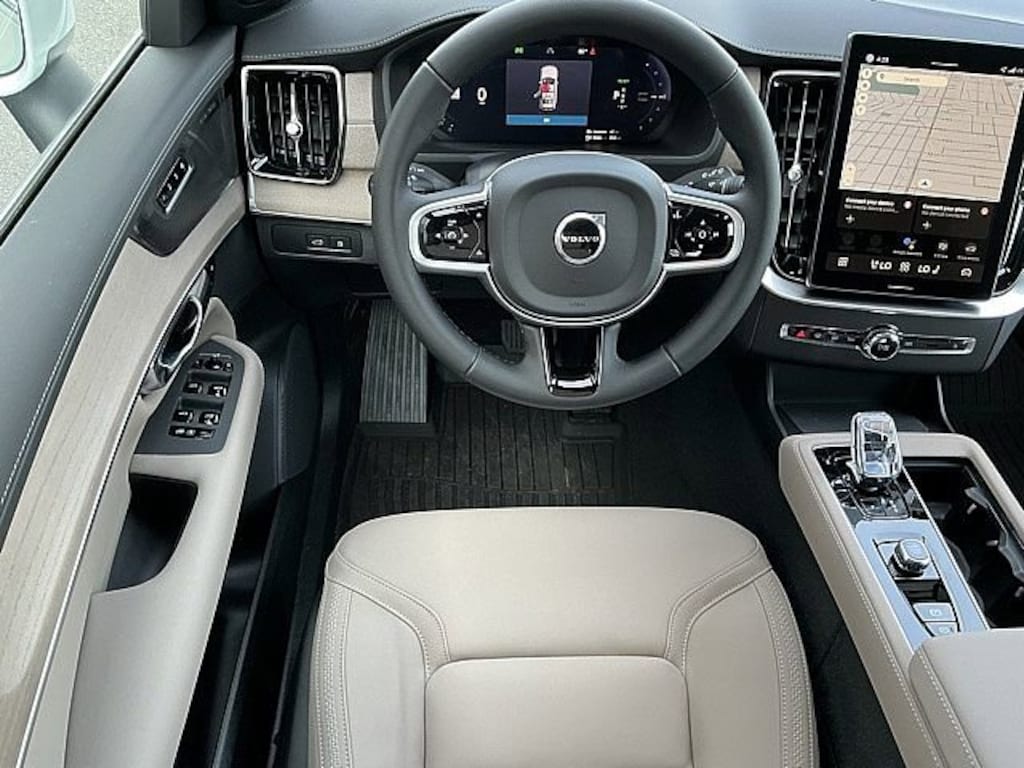 New 2026 Volvo XC90 plug-in hybrid T8 Plus 7-Seater SUV