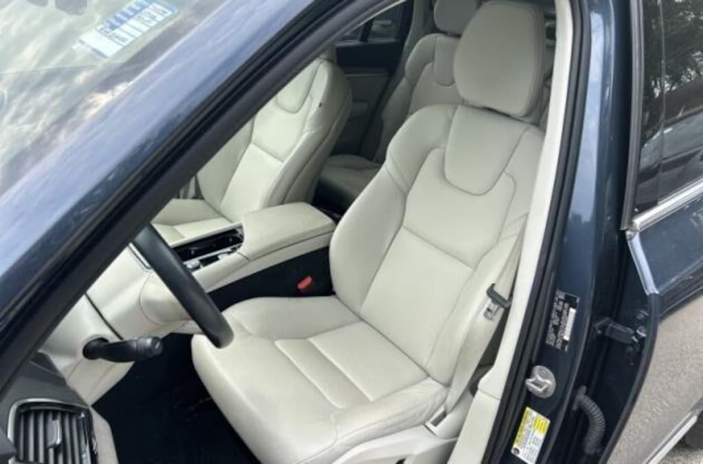 Used 2024 Volvo XC90 Plus Bright Theme SUV
