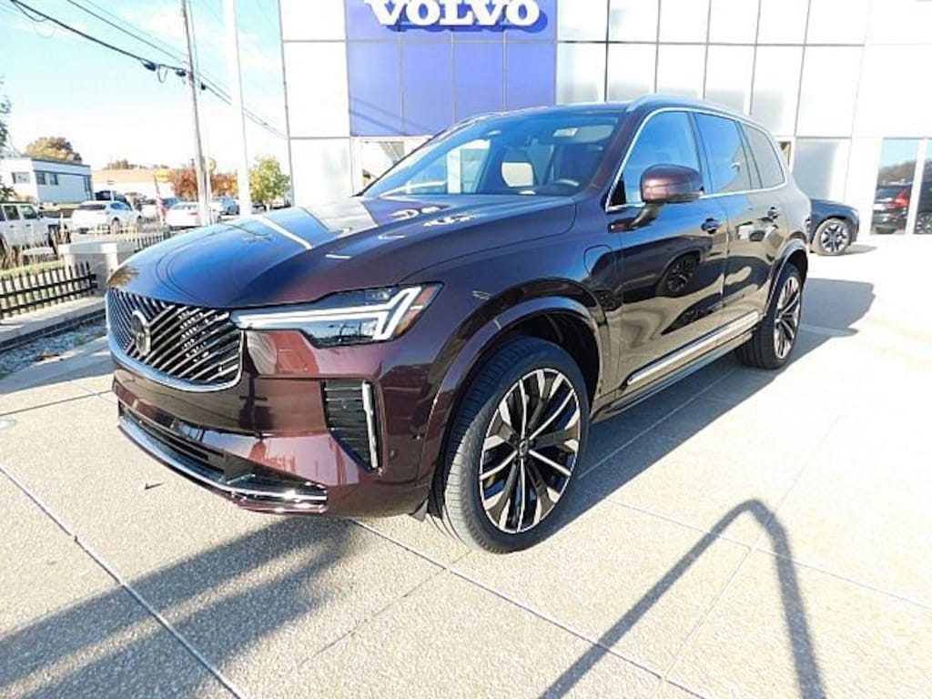 New 2026 Volvo XC90 plug-in hybrid T8 Ultra 7-Seater SUV